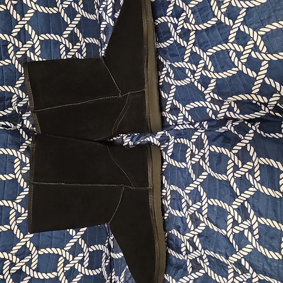 PAWZ Women's Classic Black Winter Boots - Picture 2 of 6